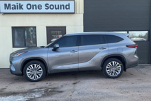 2026 Toyota Highlander with showroom-quality window tint